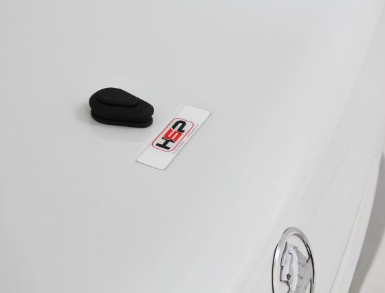 PREMIUM Manual Locking Hard Lid – Holden VE-VF Commodore TheUTEShop Products