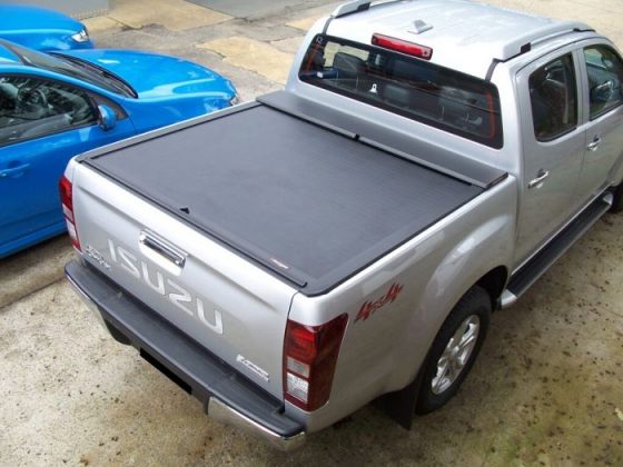 Roll-N-Lock Tonneau Cover for ISUZU D-Max TF 4dr Ute Dual Cab 06/12 On TheUTEShop Products