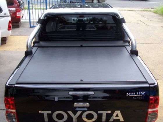 Roll-N-Lock Tonneau Cover for TOYOTA Hilux 4dr Ute Dual Cab 04/05 to 09/15 TheUTEShop Products